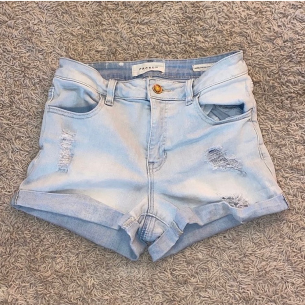 pacsun light wash jean shorts